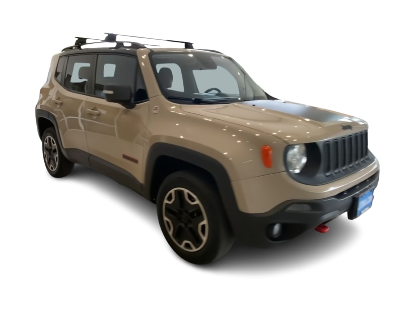 Thumbnail: 2015 Jeep Renegade - 17