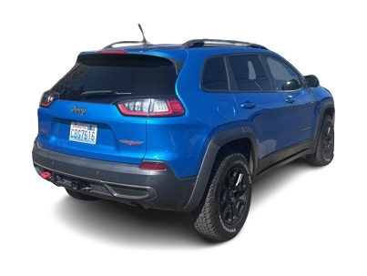 Thumbnail: 2019 Jeep Cherokee - 11