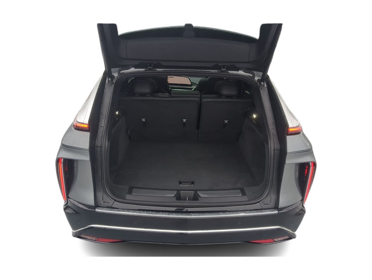 Thumbnail: 2024 Cadillac Lyriq - 17