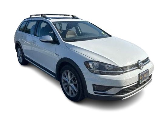 Thumbnail: 2019 Volkswagen Golf - 12