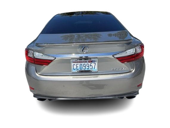 Thumbnail: 2018 Lexus ES - 4