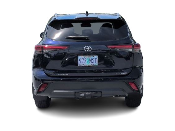 Thumbnail: 2021 Toyota Highlander - 5