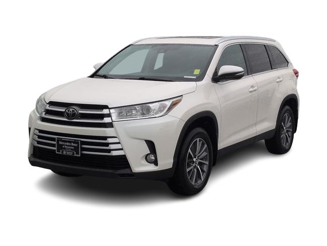 Thumbnail: 2019 Toyota Highlander - 21