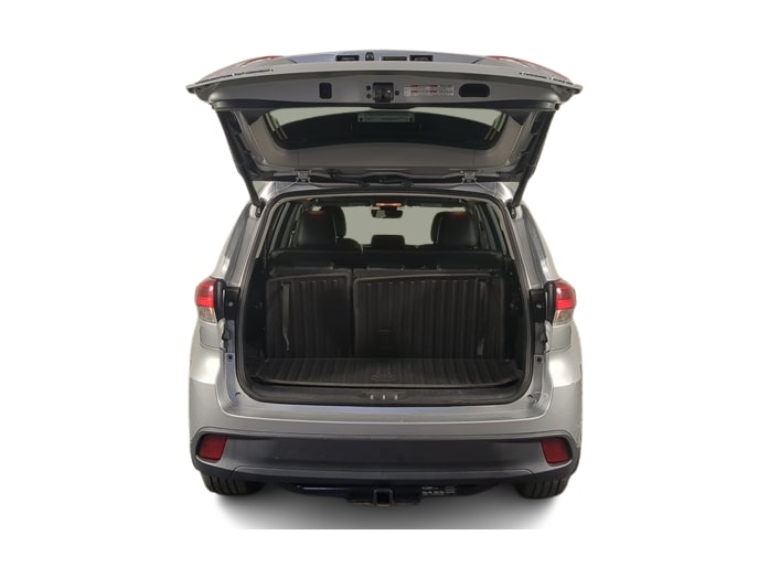 Thumbnail: 2018 Toyota Highlander - 18