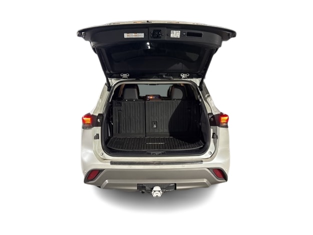 Thumbnail: 2024 Toyota Highlander - 9