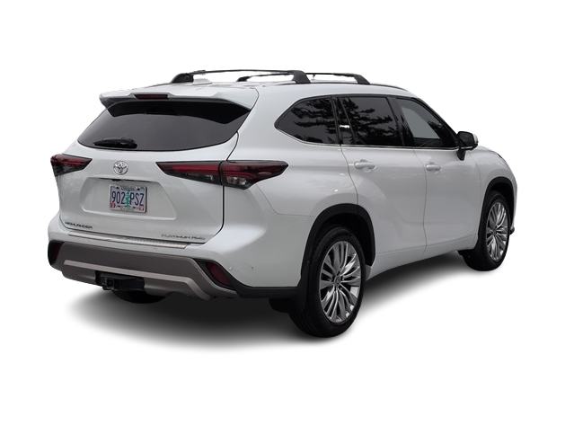 Thumbnail: 2024 Toyota Highlander - 22