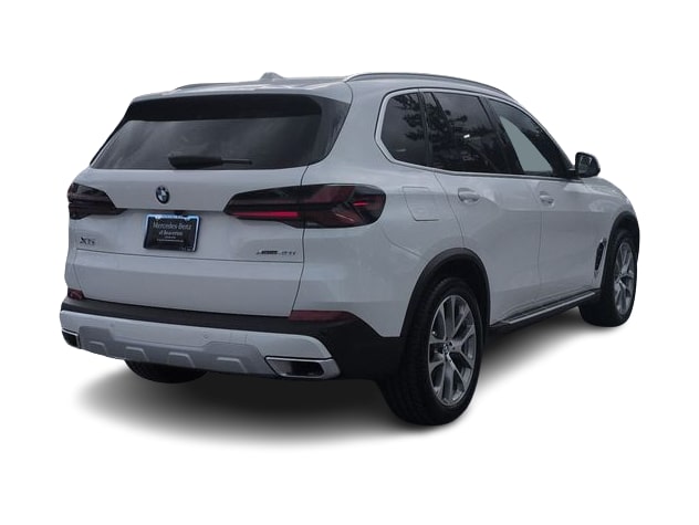 Thumbnail: 2026 BMW X5 - 22