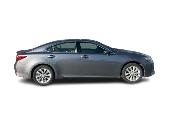 Thumbnail: 2013 Lexus ES - 8