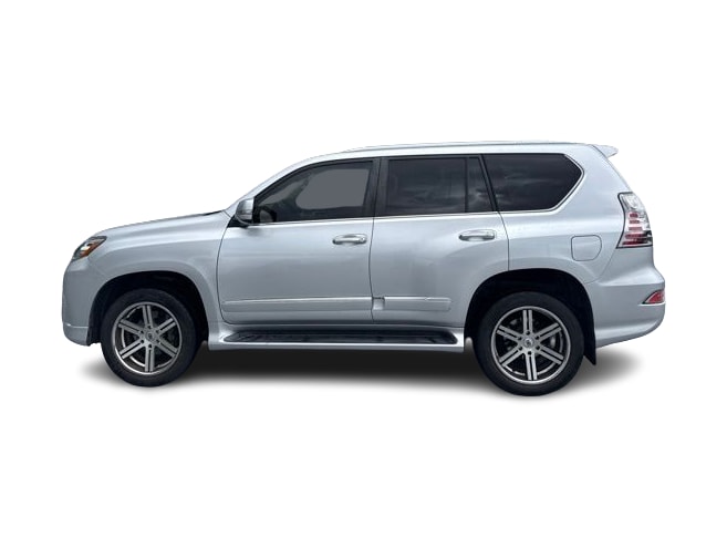 Thumbnail: 2015 Lexus GX - 3