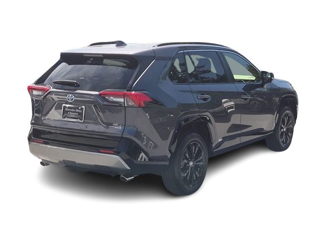 Thumbnail: 2023 Toyota RAV4 - 21
