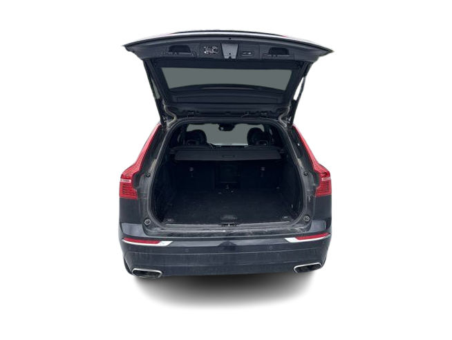Thumbnail: 2019 Volvo XC60 - 10