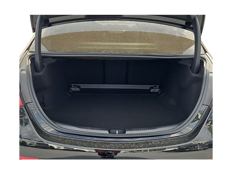 Thumbnail: 2025 Mercedes-Benz C-Class - 18