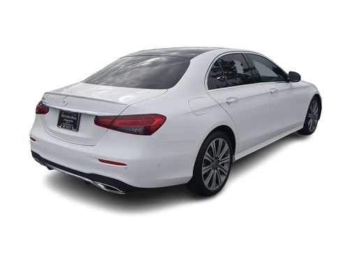 Thumbnail: 2023 Mercedes-Benz E-Class - 21