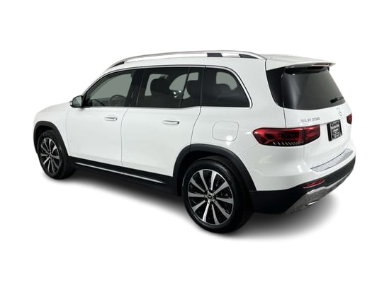 Thumbnail: 2022 Mercedes-Benz GLB - 4