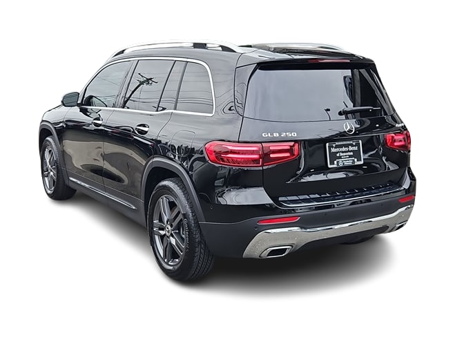 Thumbnail: 2025 Mercedes-Benz GLB - 4