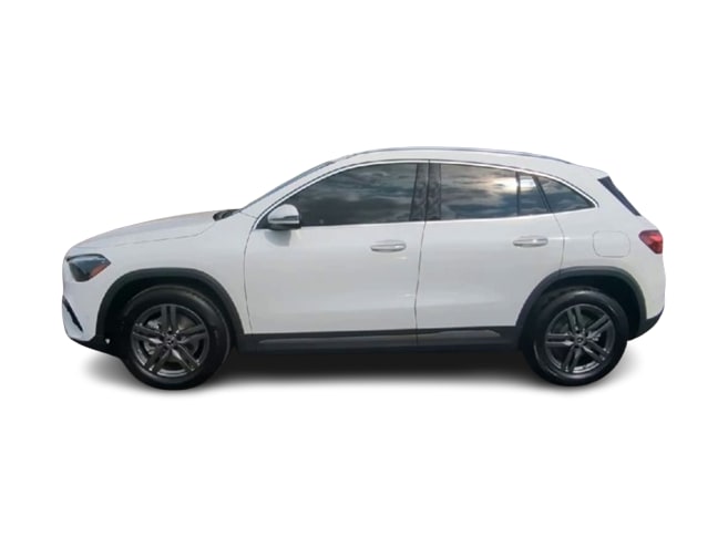 Thumbnail: 2026 Mercedes-Benz GLA - 3