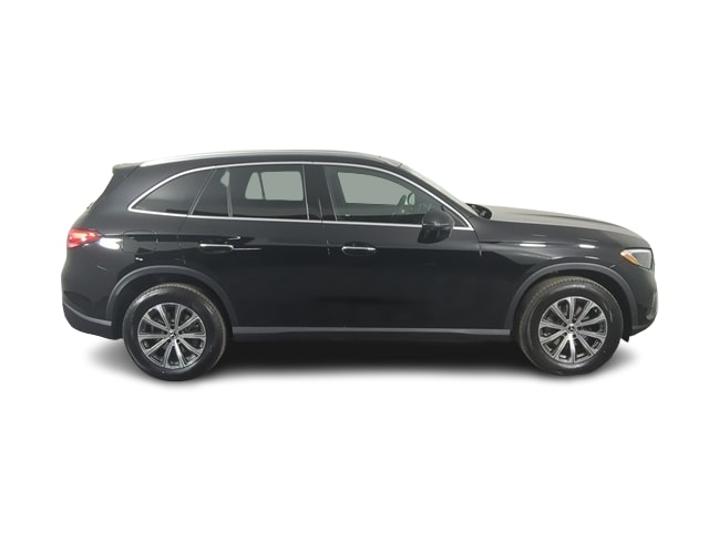 Thumbnail: 2026 Mercedes-Benz GLC - 23