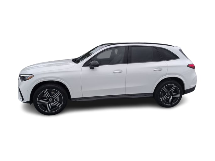 Thumbnail: 2026 Mercedes-Benz GLC - 3