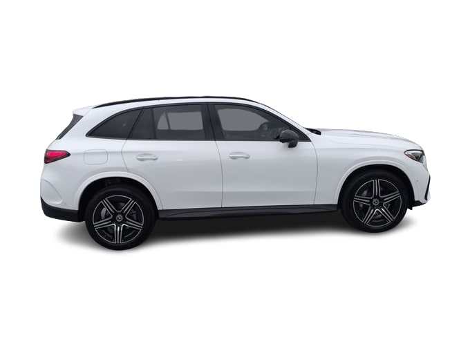 Thumbnail: 2026 Mercedes-Benz GLC - 23