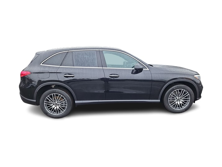 Thumbnail: 2026 Mercedes-Benz GLC - 21