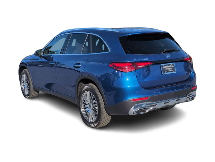 Thumbnail: 2026 Mercedes-Benz GLC - 4