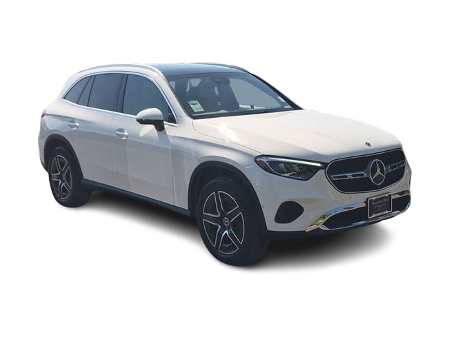 Thumbnail: 2026 Mercedes-Benz GLC - 21