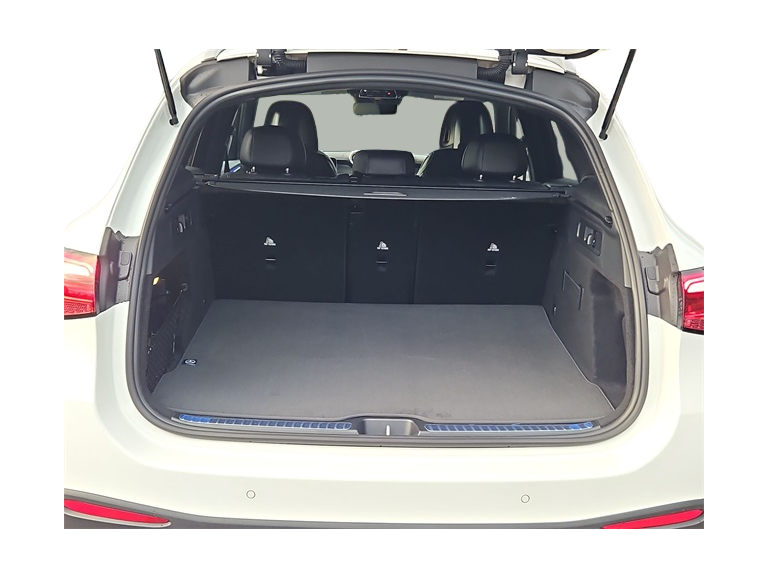 Thumbnail: 2026 Mercedes-Benz GLC - 43