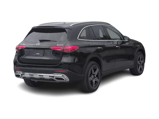 Thumbnail: 2026 Mercedes-Benz GLC - 23
