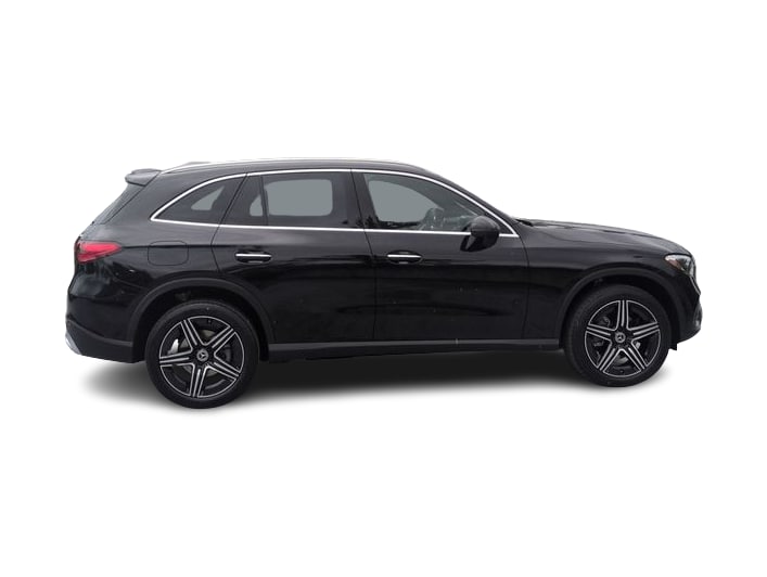 Thumbnail: 2026 Mercedes-Benz GLC - 24