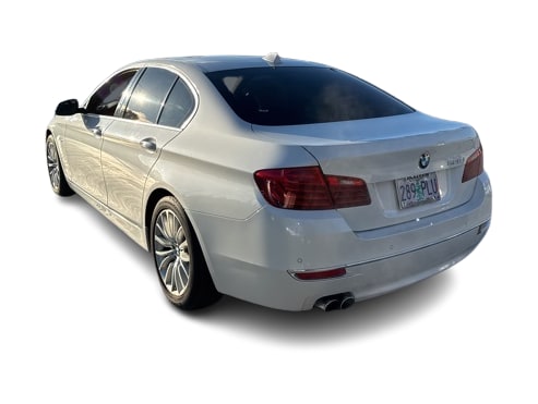 Thumbnail: 2016 BMW 5 Series - 4
