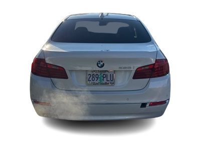 Thumbnail: 2016 BMW 5 Series - 5