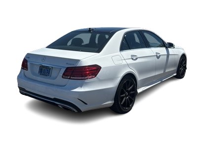 Thumbnail: 2016 Mercedes-Benz E-Class - 11