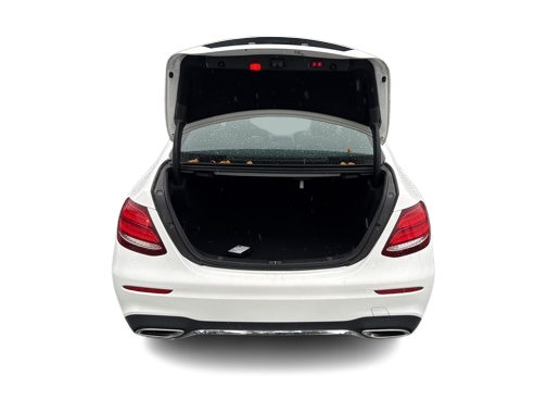 Thumbnail: 2020 Mercedes-Benz E-Class - 10