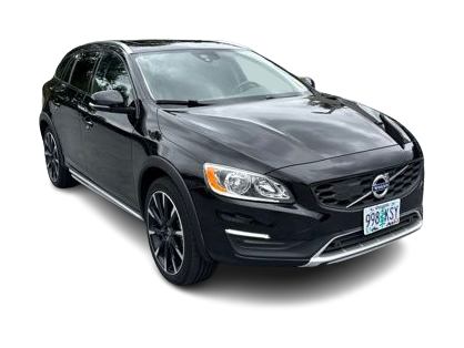 Thumbnail: 2018 Volvo V60 - 11