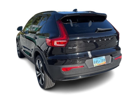 Thumbnail: 2025 Volvo XC40 - 13
