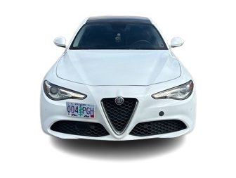 Thumbnail: 2017 Alfa Romeo Giulia - 6
