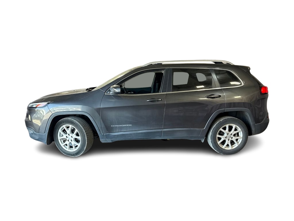Thumbnail: 2017 Jeep Cherokee - 2