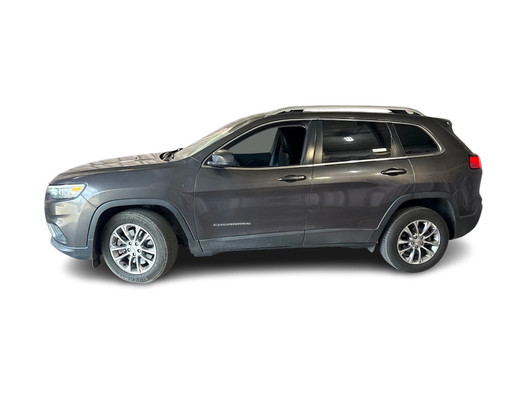 Thumbnail: 2019 Jeep Cherokee - 3