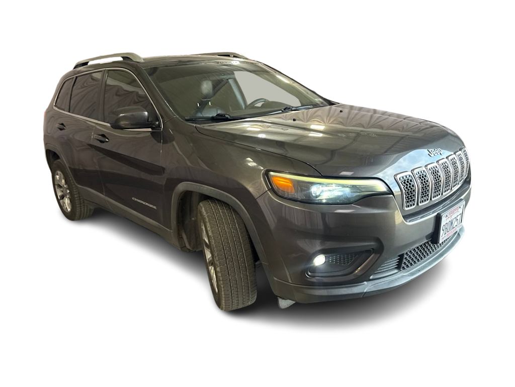 Thumbnail: 2019 Jeep Cherokee - 15