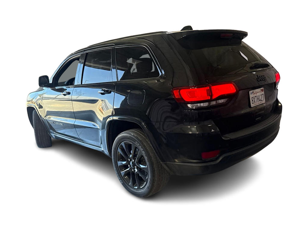 Thumbnail: 2018 Jeep Grand Cherokee - 4