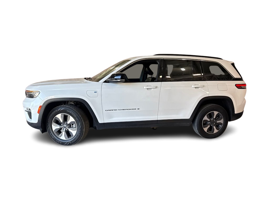 Thumbnail: 2024 Jeep Grand Cherokee - 3