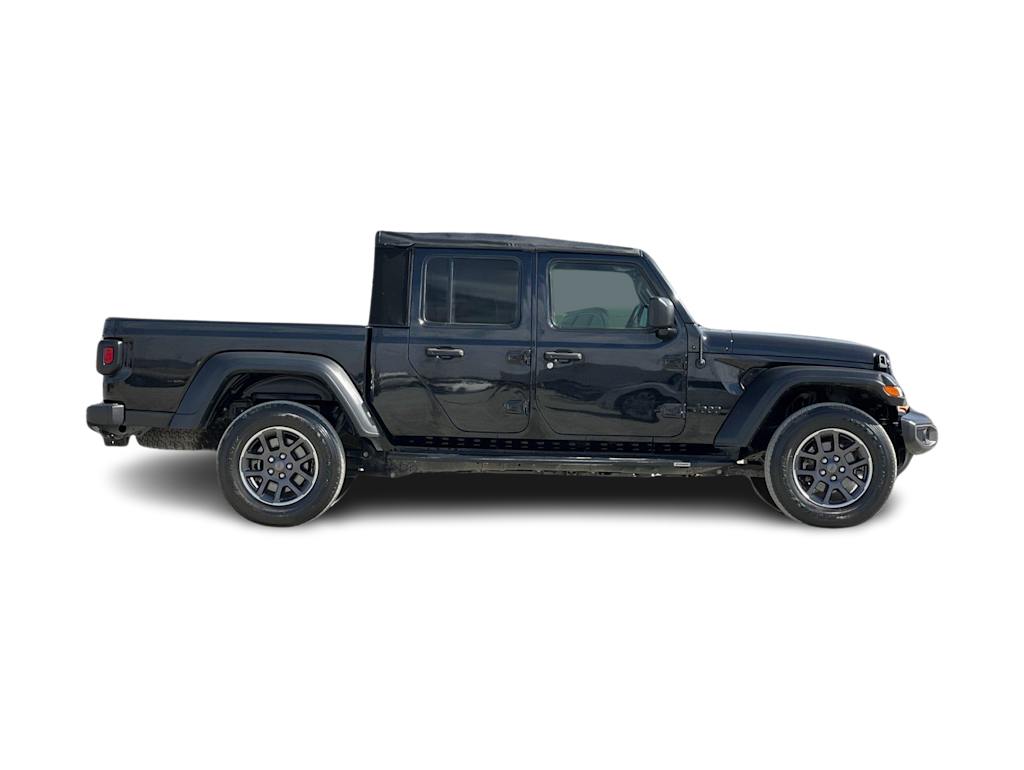 2020 Jeep Gladiator Sport 20