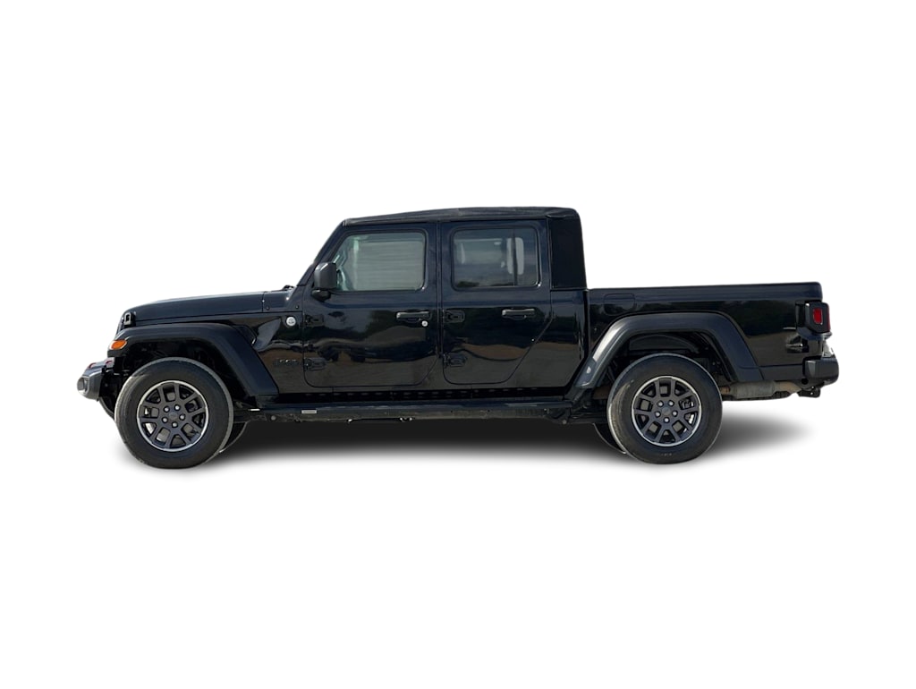 2020 Jeep Gladiator Sport 3