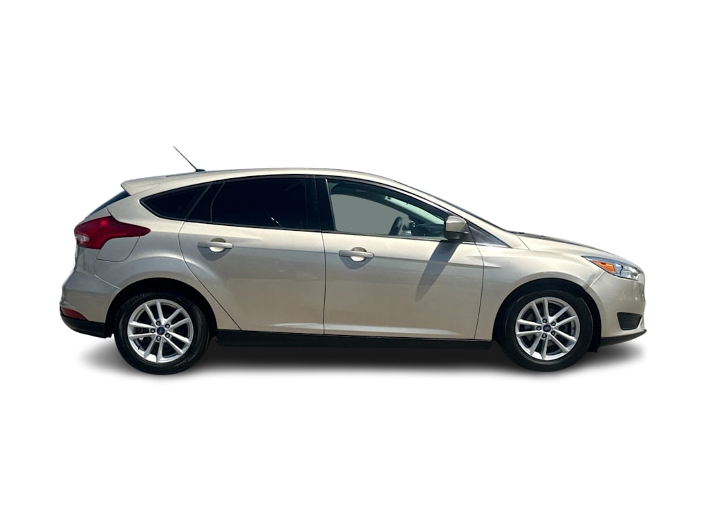 Thumbnail: 2018 Ford Focus - 18