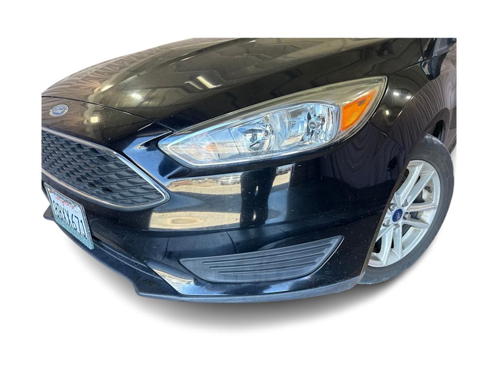 Thumbnail: 2018 Ford Focus - 17