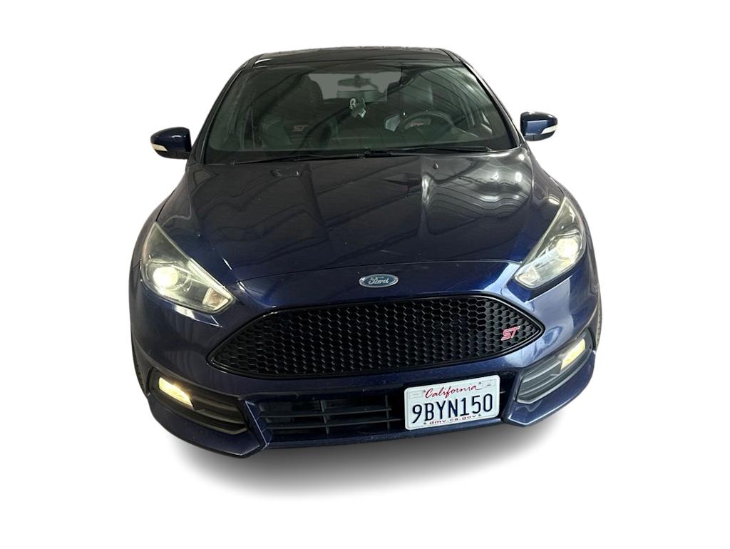 Thumbnail: 2017 Ford Focus - 5