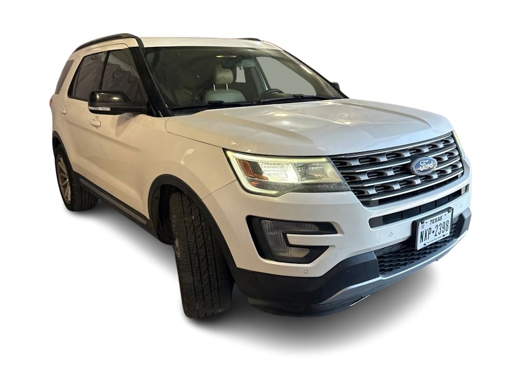 Thumbnail: 2017 Ford Explorer - 10