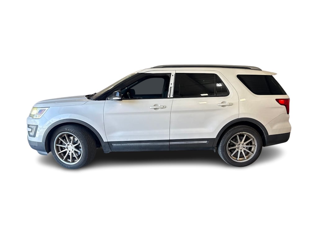 Thumbnail: 2017 Ford Explorer - 2