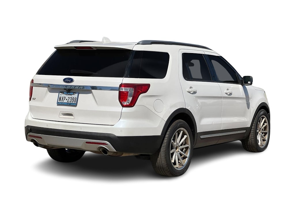 Thumbnail: 2017 Ford Explorer - 17