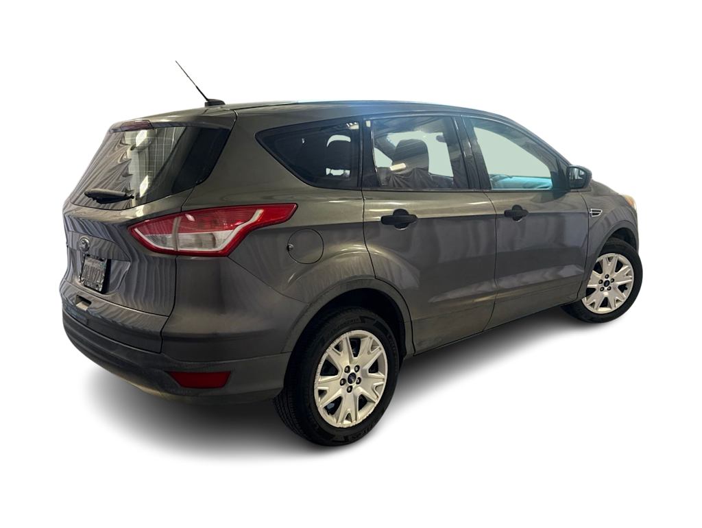 Thumbnail: 2013 Ford Escape - 16